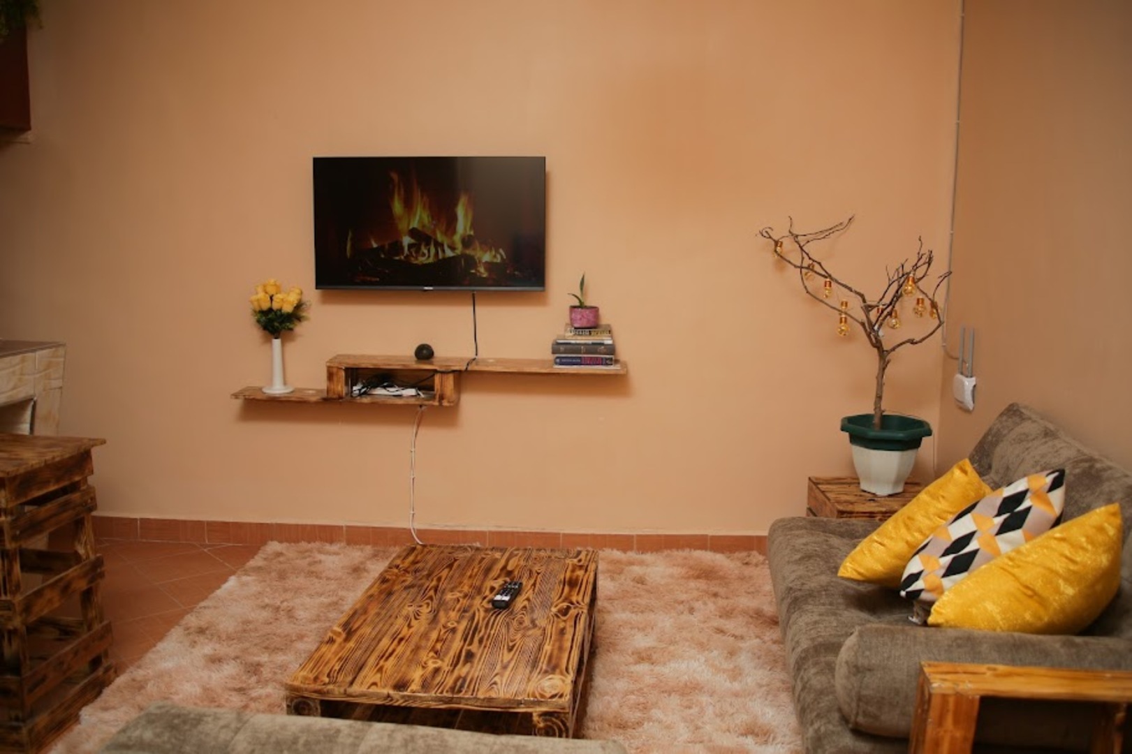 Tiwi, Premium studio, Near Bungoma CBD - Image 17