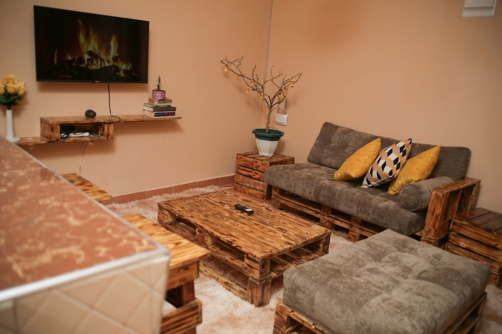 Tiwi, Premium studio, Near Bungoma CBD - Image 15