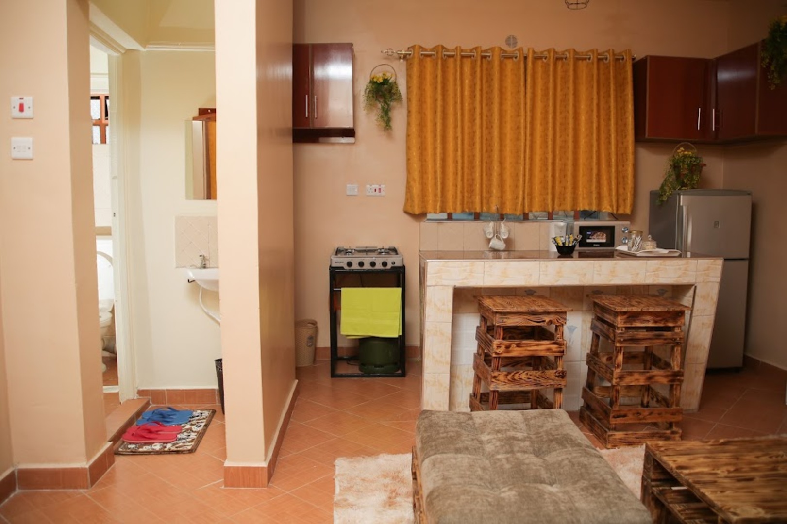Tiwi, Premium studio, Near Bungoma CBD - Image 4