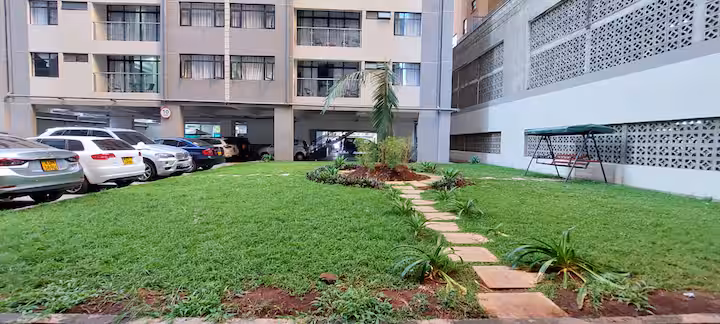 Leo – Modern 1BR - Image 18