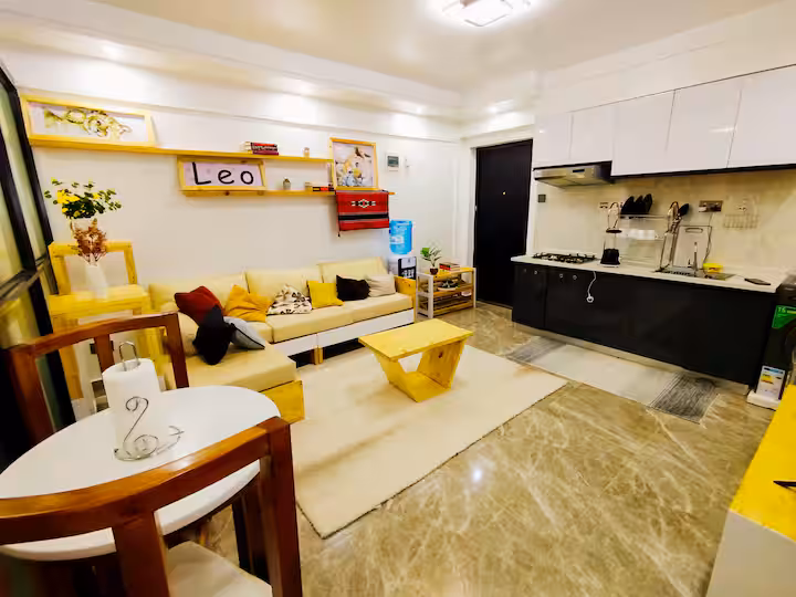 Leo – Modern 1BR - Image 6
