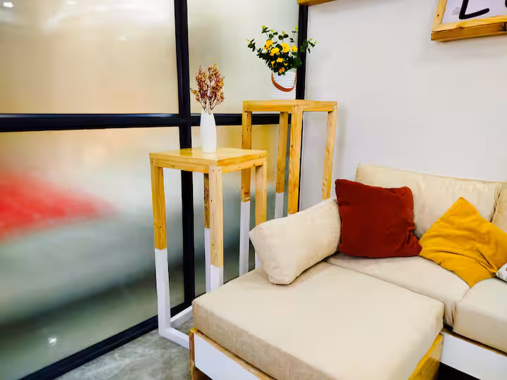 Leo – Modern 1BR - Image 7