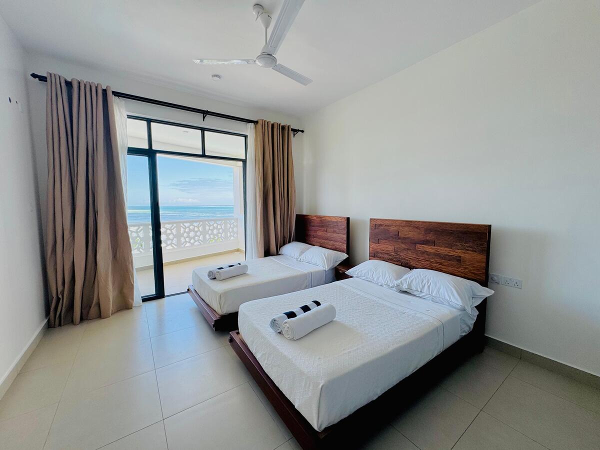 Nyali, The Sunflower 3br Beachfront - Image 2