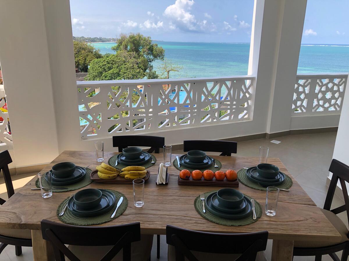 Nyali, The Sunflower 3br Beachfront