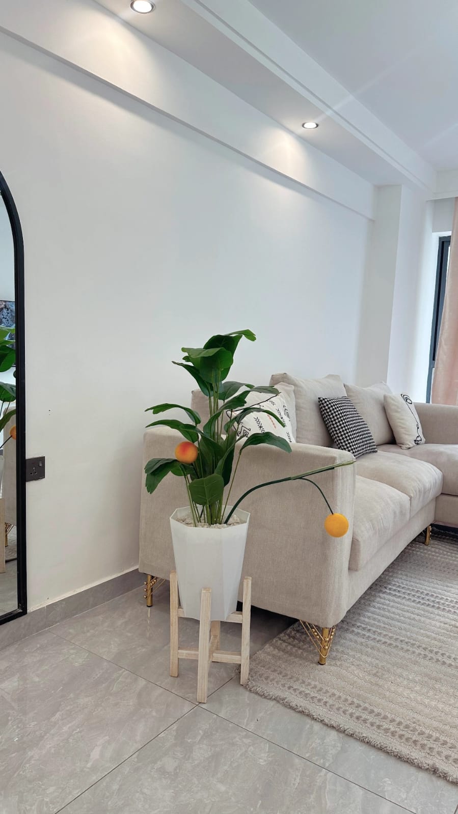 Pure Golden Mango 2BR - Image 4